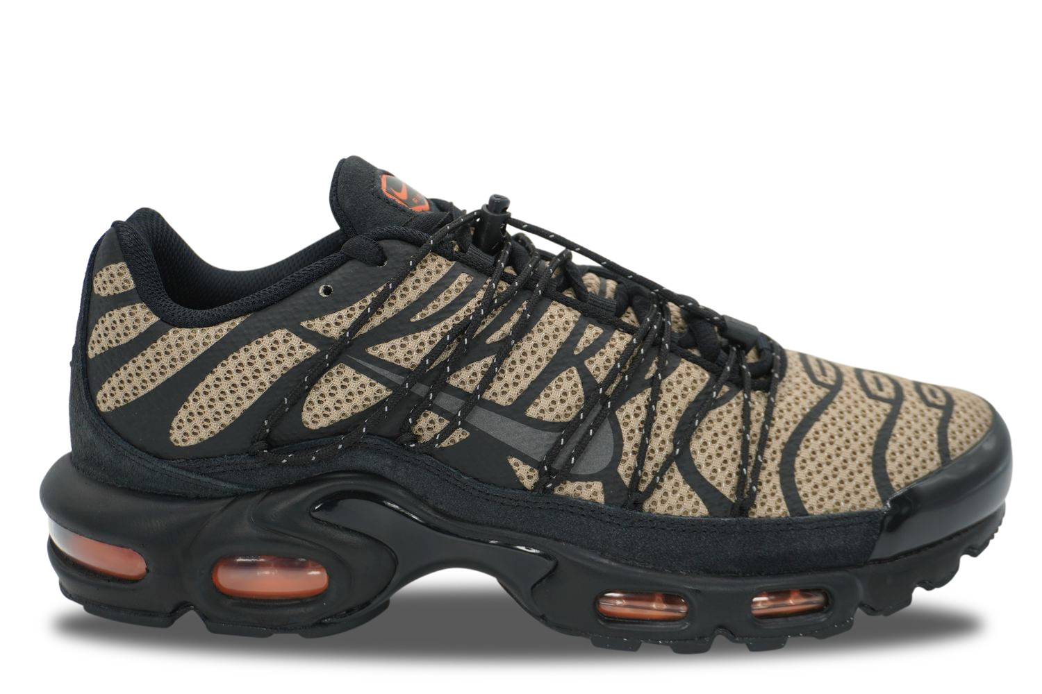 Air max tn plus black and gold online